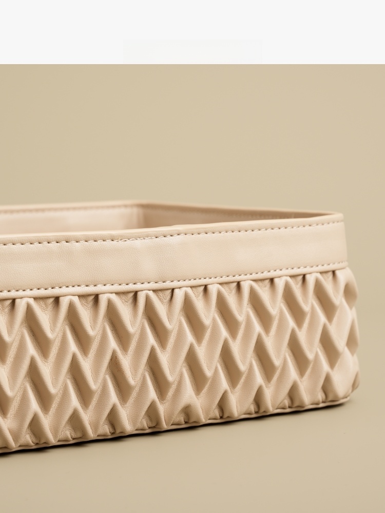 Luxury Leather Desktop Organiz - огляд і ціна High Luxury Skincare
