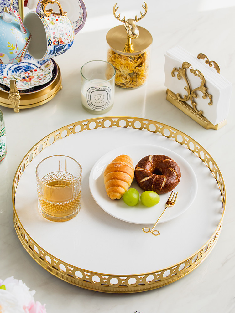 Light luxury mirror brass rota - огляд і ціна High Luxury Skincare